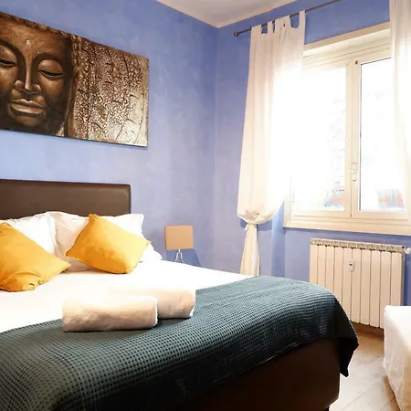 Apartment The Blue Strawberry House In San Giovanni *