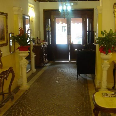 Hotel D'este 3*