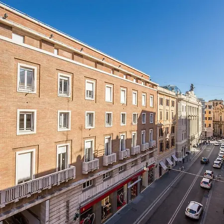 New! Spanish Step Design Apartment Rome