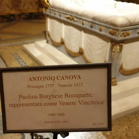 Apartment Borghese 42