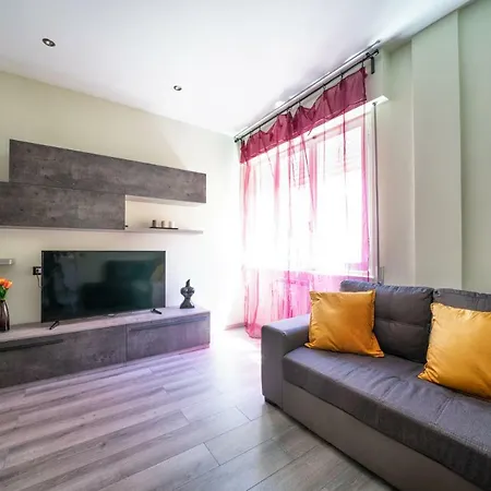 Irome Joy Apartment *