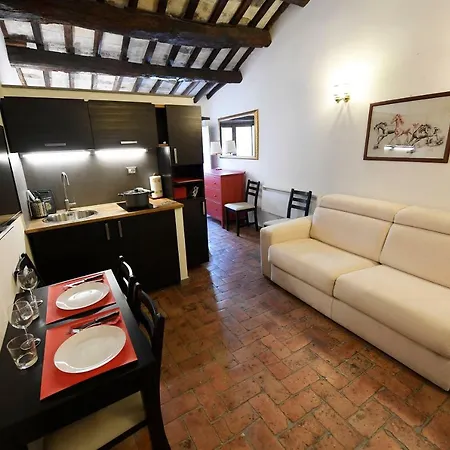 Apartment - Campo De' Fiori