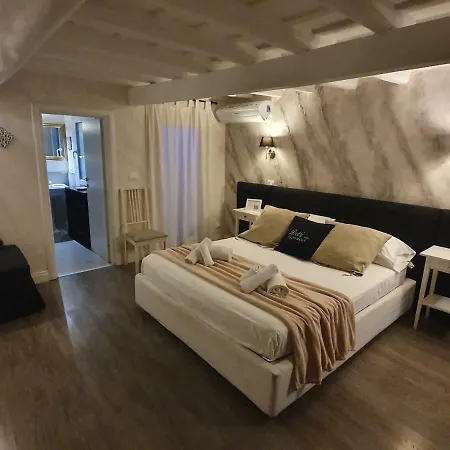 Delsi Pantheon Guest house 2*