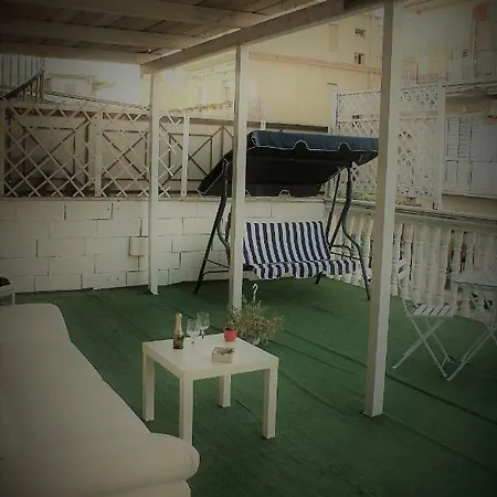 San Peter's Golden Bed & Breakfast 3*