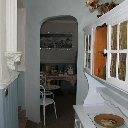 Bed & Breakfast San Peter's Golden 3*
