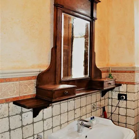 1816 Bed & Breakfast