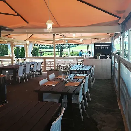 Guest house Casale Appio 2*