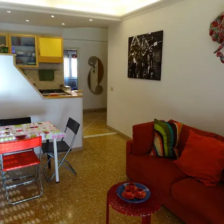 Casa Valeria Metro B1 Apartment Rome