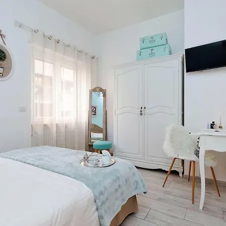 Vaticano Terrace: Brand New 2 Bedrooms 2 Bathrooms *