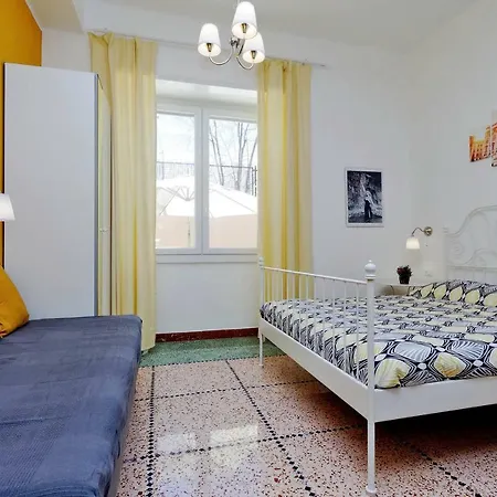 Domus Ponte Milvio 2*