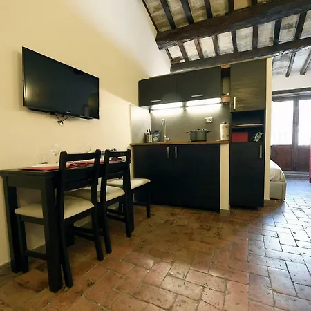 Apartment - Campo De' Fiori *