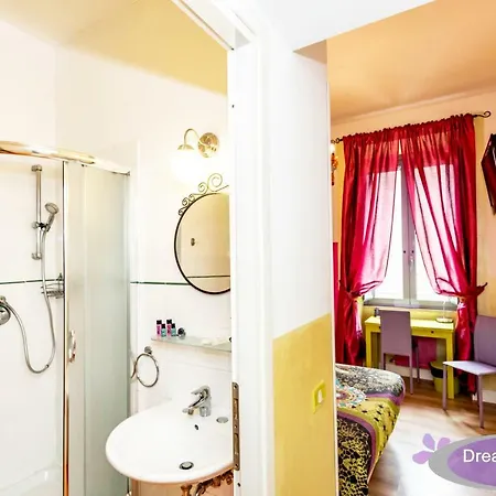 Dream Station 2 Guest house