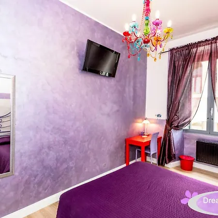 Dream Station 2 Guest house *