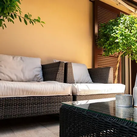 Guest house Intown Luxury House