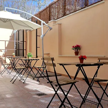Domus Ponte Milvio 2*