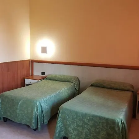 Laurence Hotel 3*