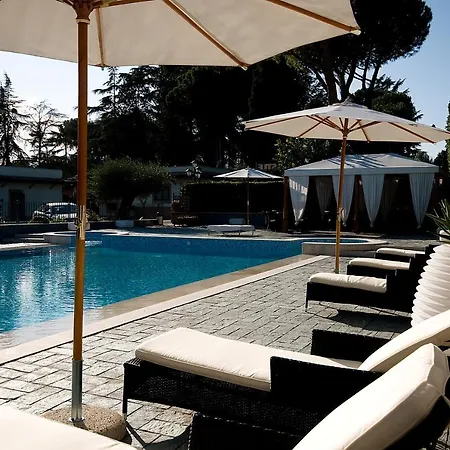 Hotel Castle 2*