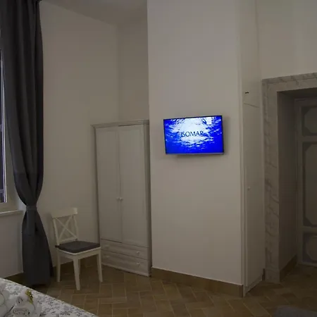 Apartment Leoncino 36 In *
