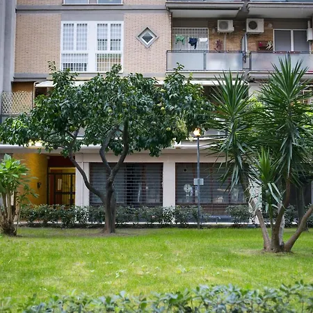 Cm Piramide Bed & Breakfast *