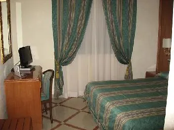 Raeli Regio Hotel