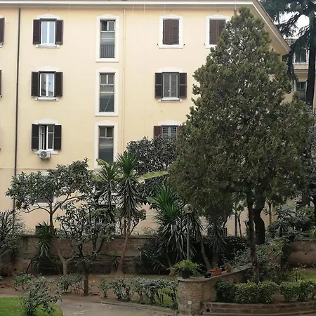 Casa Di Ele Guest house Rome