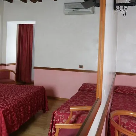 Santa Prassede 2*