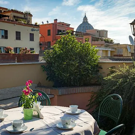 Hotel Aurelia San Pietro 4*