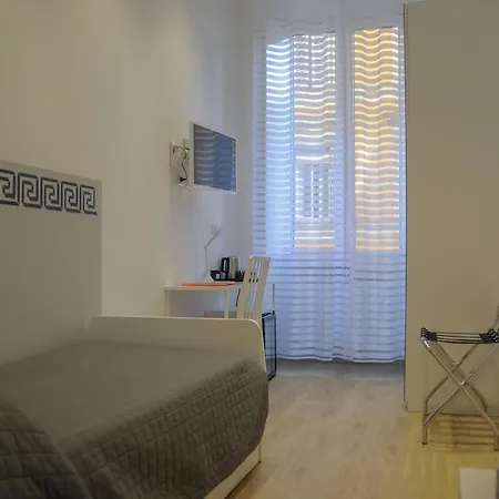 Vespahouse 2* Roma