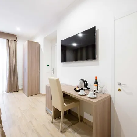 Cheri Luxury * Róma