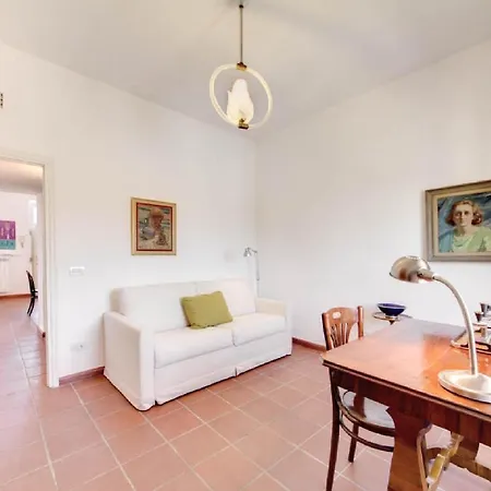 Latinhouse * Rome