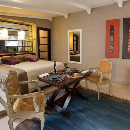 The At The Spanish Steps Luxury Collection - Premium Apartment *
