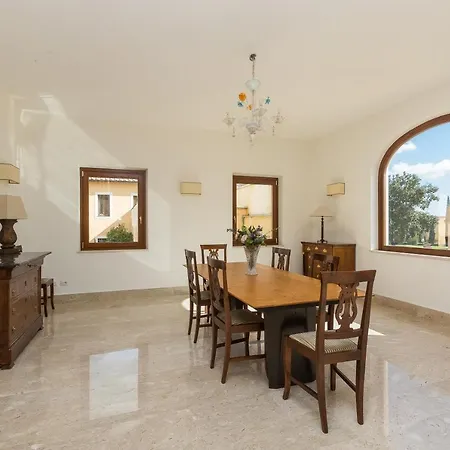 Villa Amazing Baccanello