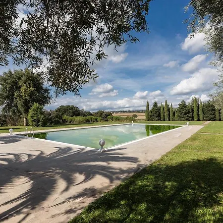 Amazing Baccanello Villa *