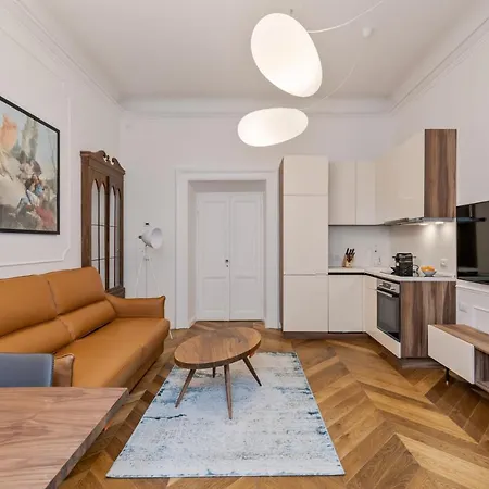 Buzzstays - Stylish Vatican Downtown Apartment *