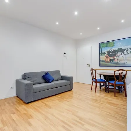 Apartment Giulio Cesare