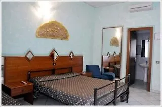 Farini Hotel