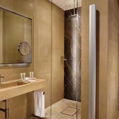 Palazzo Montemartini Rome, A Radisson Collection