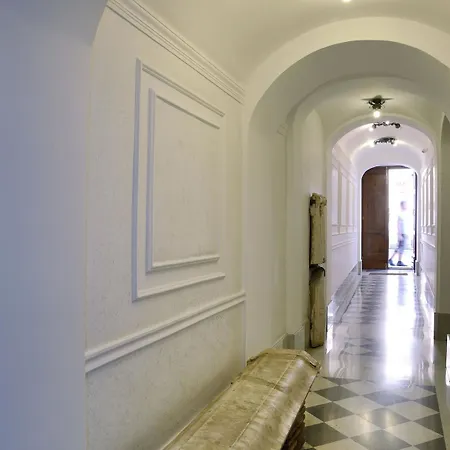 Frattina 122 Guest house 3*