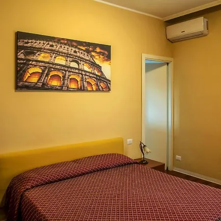 Sole E Luna Bed & Breakfast 2*