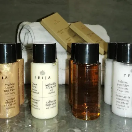 Holidays Boutique Πανσιόν