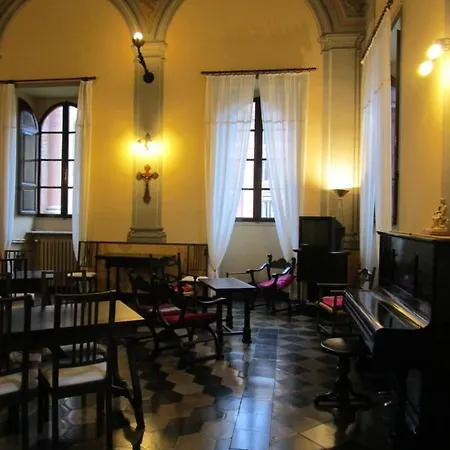 Casa S. Giuseppe Di Cluny Oda ve Kahvaltı *
