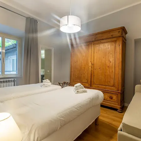 Apartment Flatinrome Trastevere 6 *