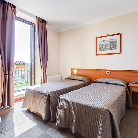 Romoli Hotel Řím