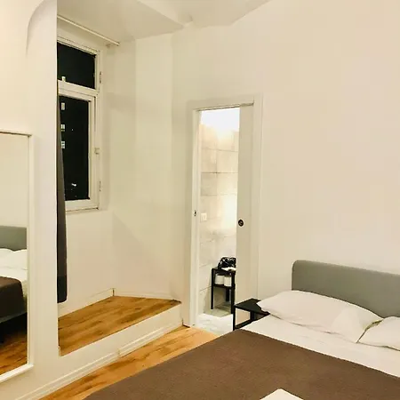 Abagnale Montecitorio Guest house Rome