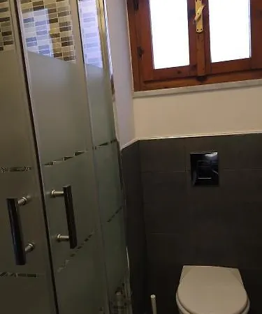 Isolatiberina Panzió