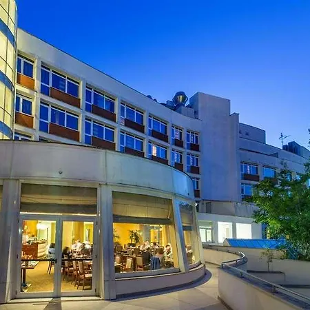 Hotel Capannelle Appia Antica *