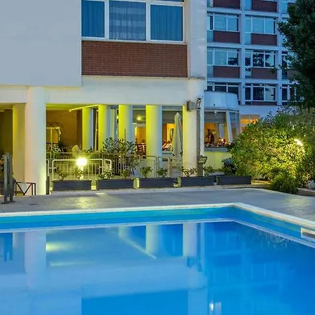 Hotel Capannelle Appia Antica