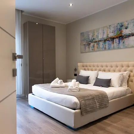 Xxiv Domus Luxury Guest house *