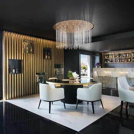 Hotel The Pantheon Iconic Hotel, Autograph Collection 5*