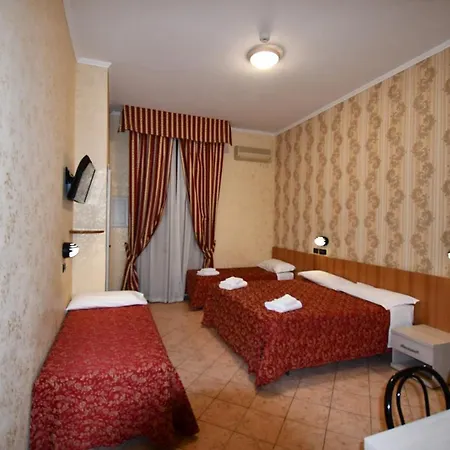 Hotel Ferrarese 2*